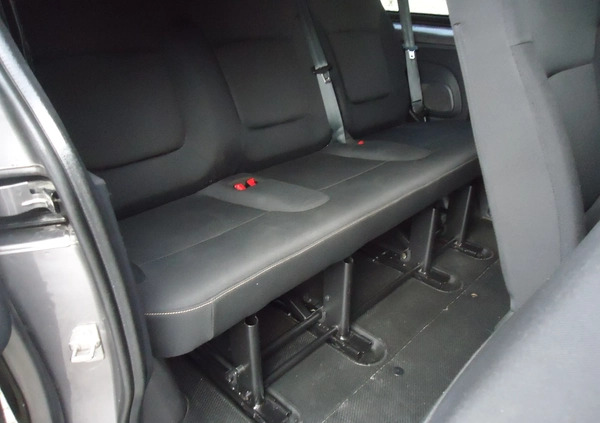 Renault Trafic cena 65900 przebieg: 207000, rok produkcji 2015 z Władysławowo małe 137